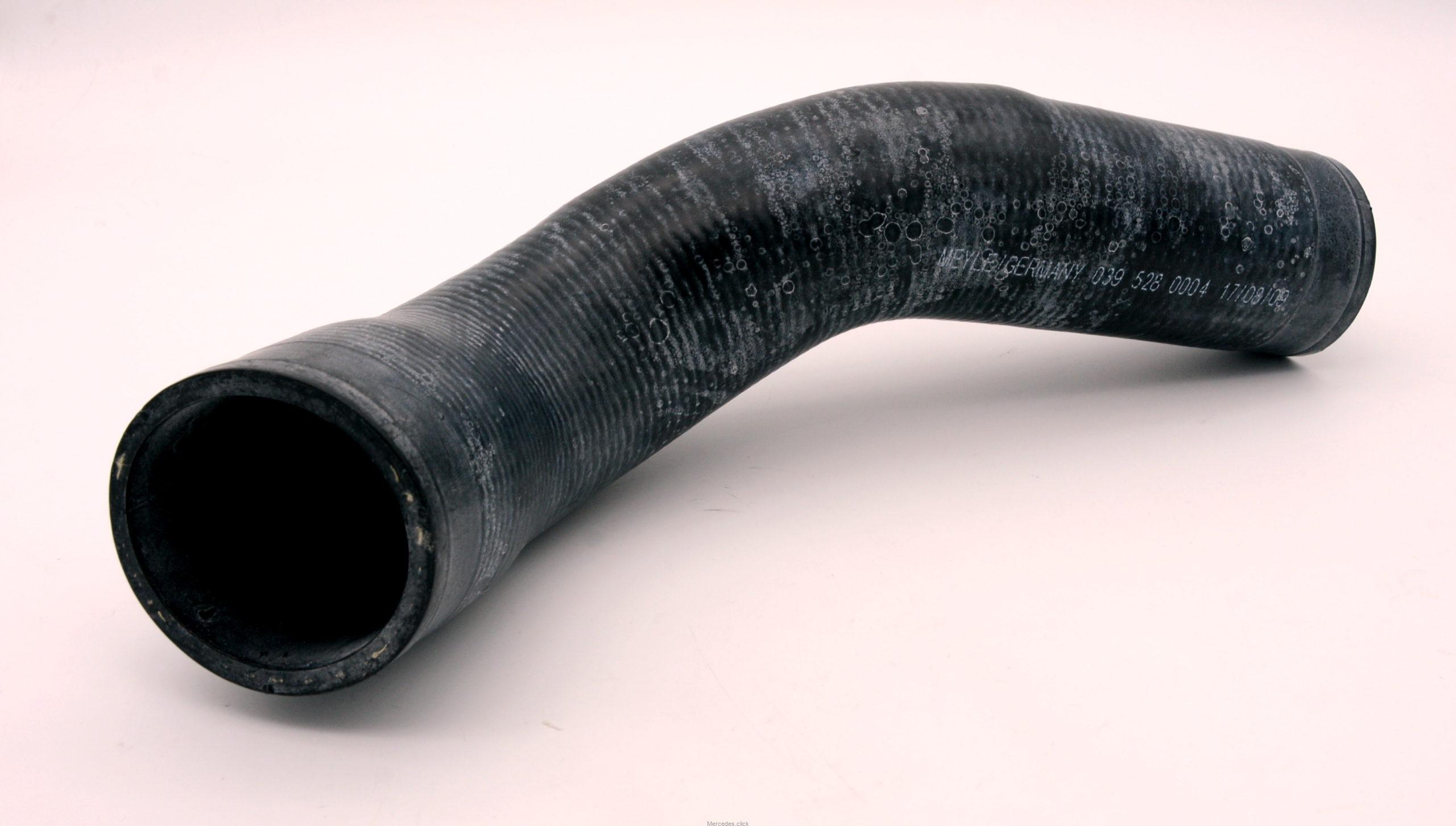 DSC_6837 Przewód chłodnicy powietrza Sprinter W903/904 2000-2006 2,7CDI OM612 9015285282 Meyle