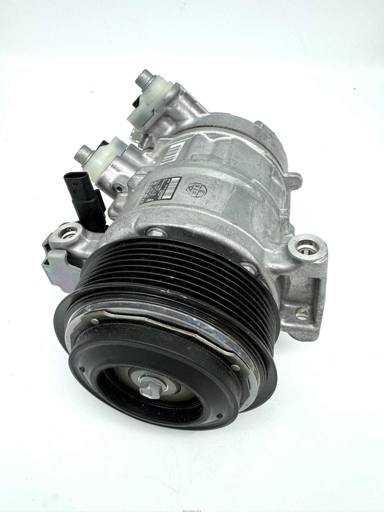 b9a2e2f0abc3776b500cb082b71d68108a69bc90 Kompresor klimatyzacji W205 C-klasa C180/C200 Blue TEC 0008308700 0008303102 oryginał