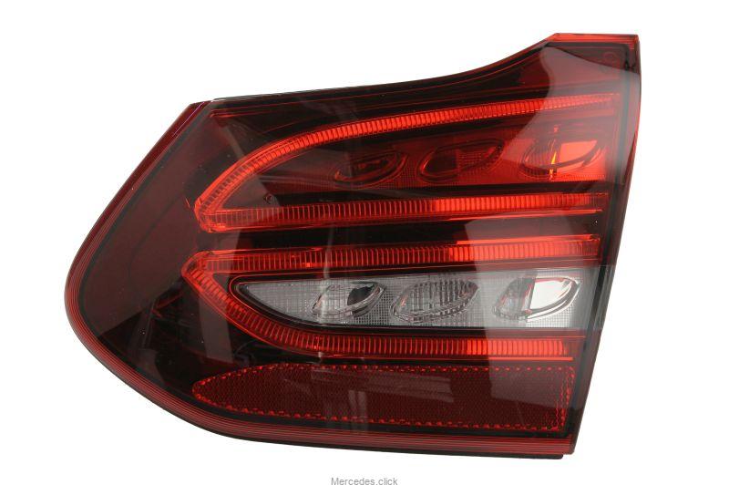 ulo1211032 Lampa tył DB205 P w pokrywie bagażnika 2018-2021